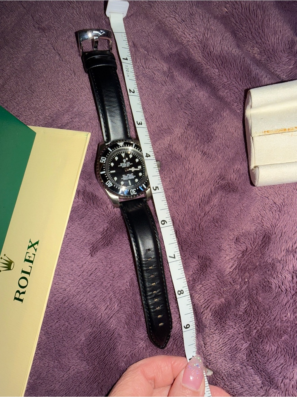 Men's stainless Watch Black Dial Silver Case - Picture 2 of 7